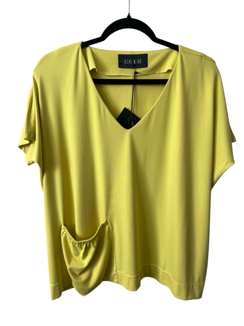 Ozai N Ku Yellow V Neck Pocket Top Medium Resort Tunic Blouse Short Sleeve FLAW